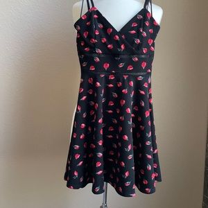 Mi ami Black & Red Flowered Dress